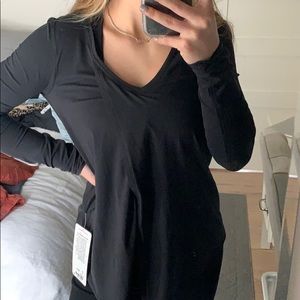 Lululemon V-neck long sleeve top